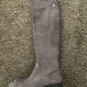 Vince Canute knee high boots 👢